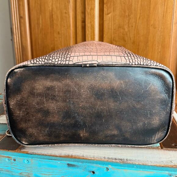 Freebird Mara Pink Croco embossed leather large tote bag distressed RARE - Picture 4 of 16